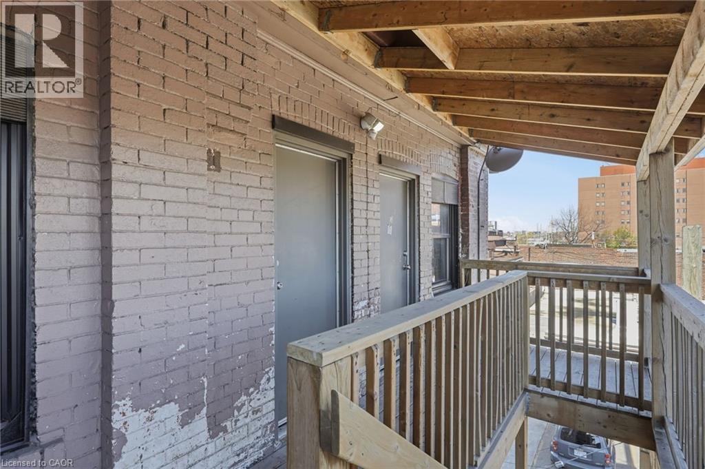 301-303 BARTON Street E, Hamilton, Ontario, L8L2X4 — Photo 10