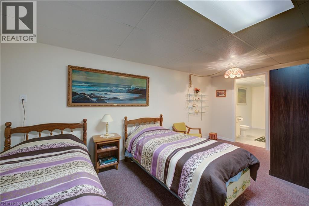 110 SOMERSET Road Unit# 1, Brantford, Ontario, N3R5A8 — Photo 28