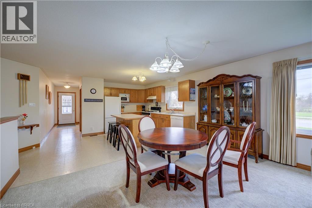 110 SOMERSET Road Unit# 1, Brantford, Ontario, N3R5A8 — Photo 8