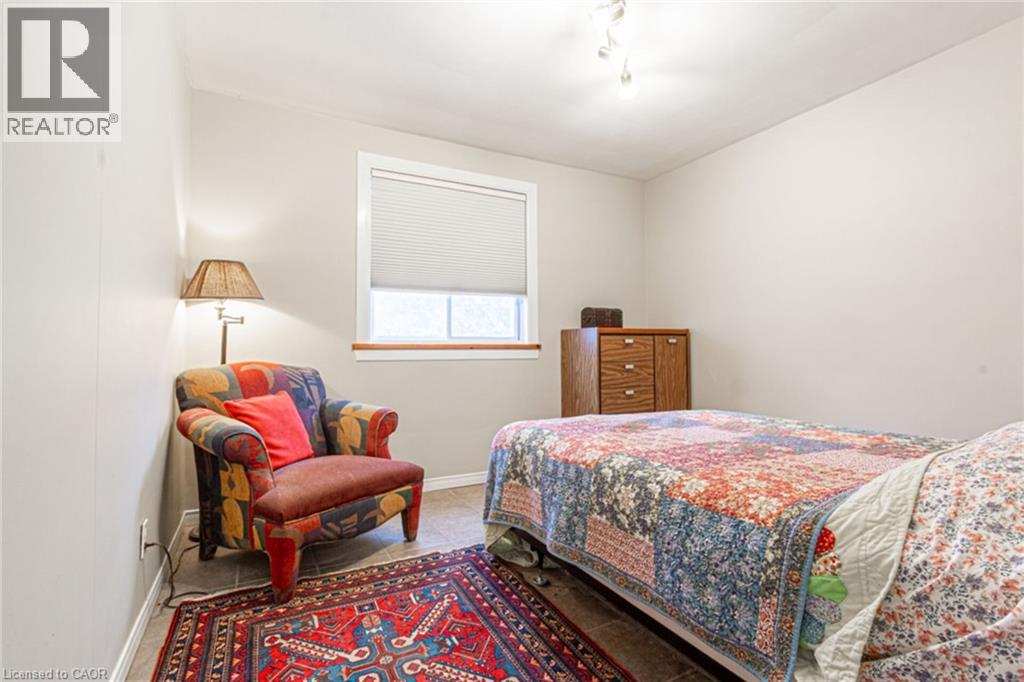 899 HAZEL Street, Burlington, Ontario, L7R3X1 — Photo 16