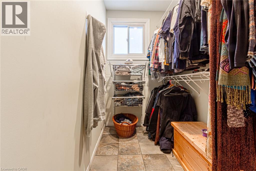 899 HAZEL Street, Burlington, Ontario, L7R3X1 — Photo 18