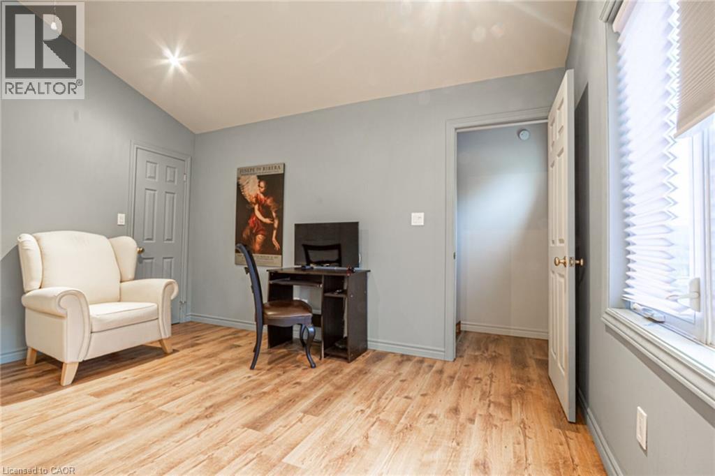 899 HAZEL Street, Burlington, Ontario, L7R3X1 — Photo 23