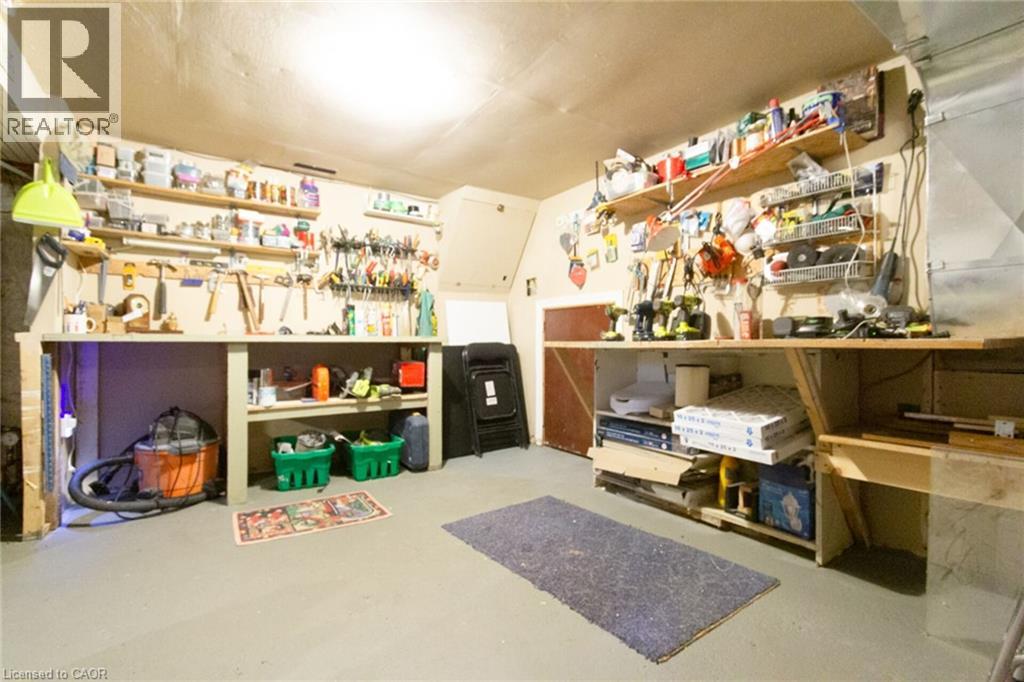 899 HAZEL Street, Burlington, Ontario, L7R3X1 — Photo 28