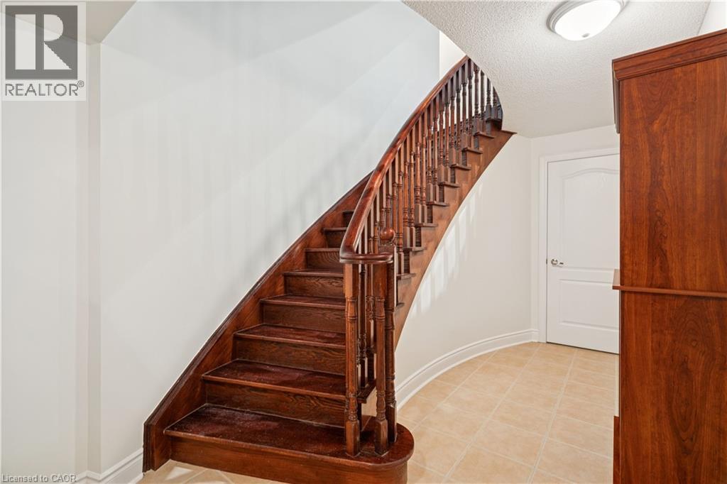 1583 HALLSTONE Road, Brampton, Ontario, L6Y5K8 — Photo 37