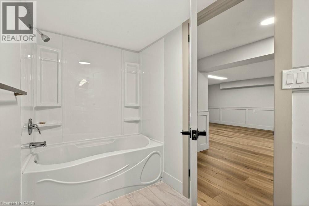 18 GARDEN Avenue, Ancaster, Ontario, L9G2J5 — Photo 29