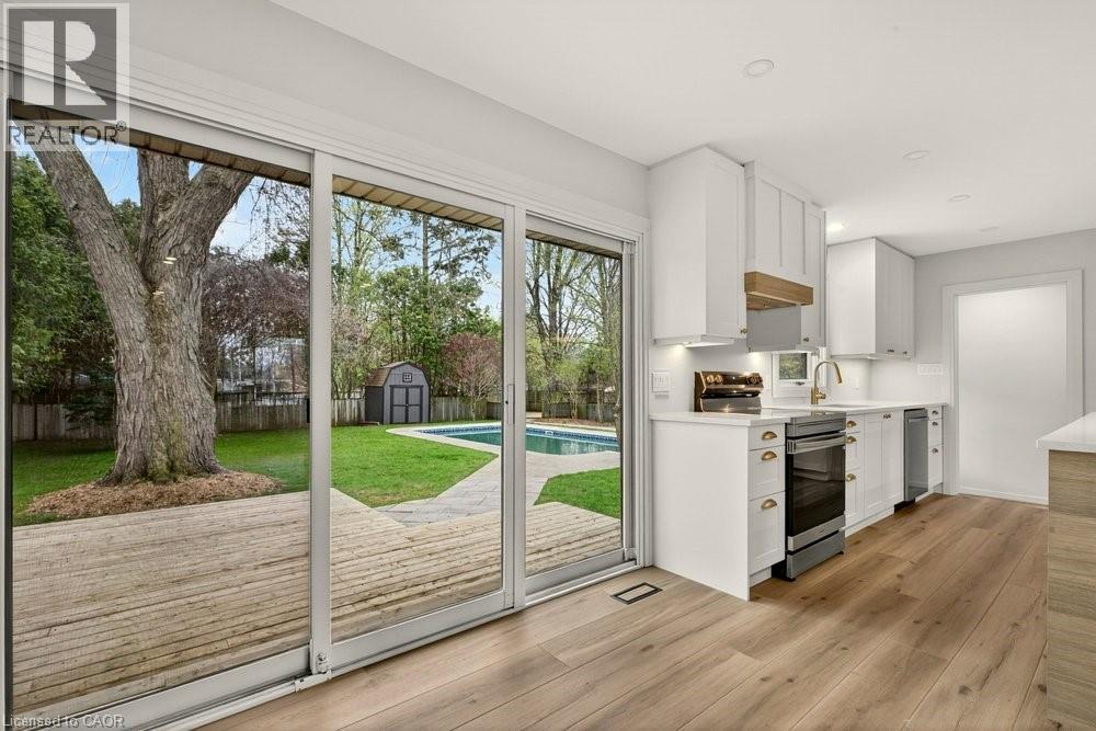 18 GARDEN Avenue, Ancaster, Ontario, L9G2J5 — Photo 9