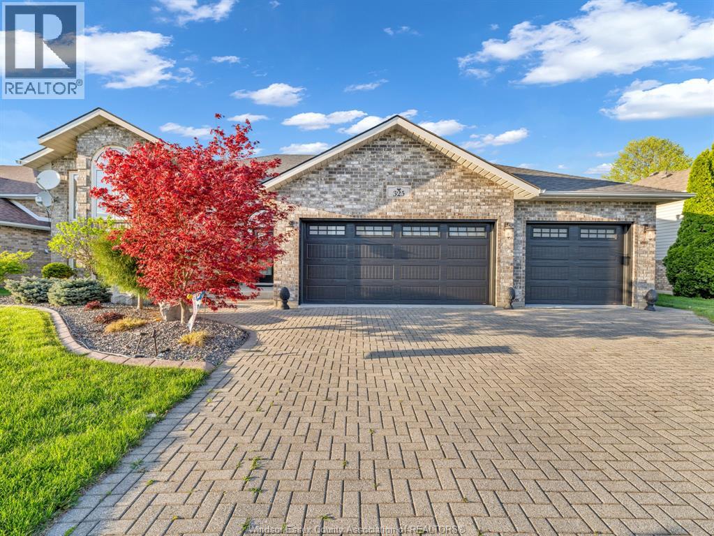 325 SUNNYSIDE BOULEVARD, LaSalle, Ontario, N9J3J3 — Photo 3