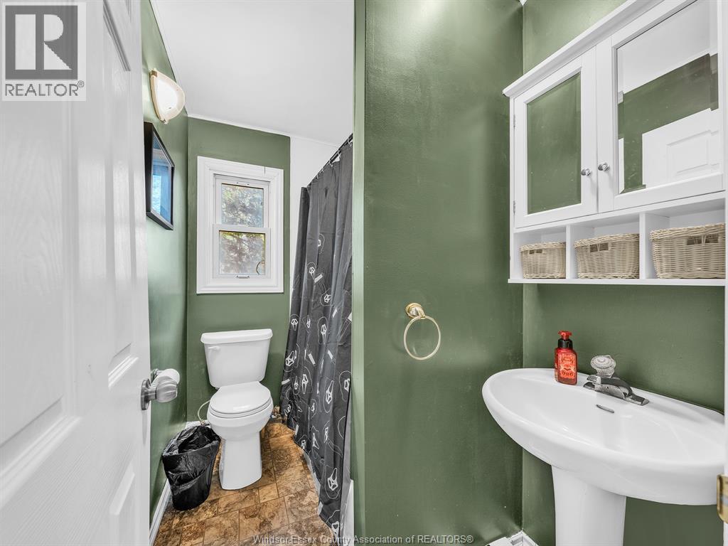 3422 BARRYMORE, Windsor, Ontario, N9C1V1 — Photo 13