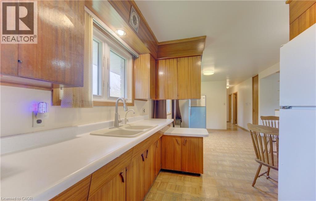 259 WILLOWDALE Place, Waterloo, Ontario, N2J3M5 — Photo 11