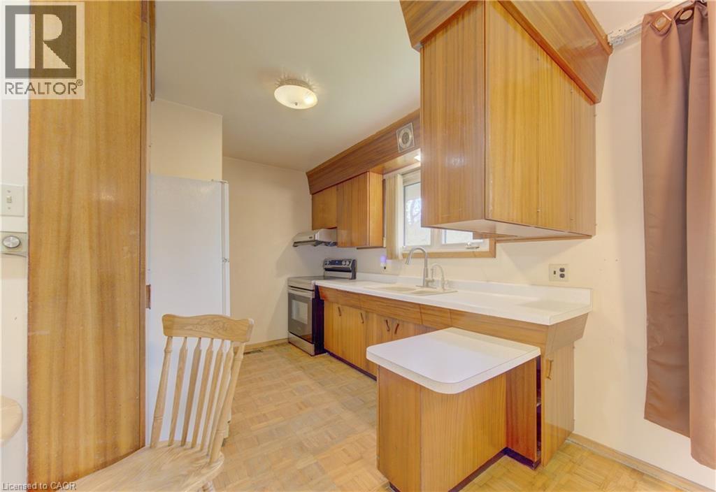 259 WILLOWDALE Place, Waterloo, Ontario, N2J3M5 — Photo 9