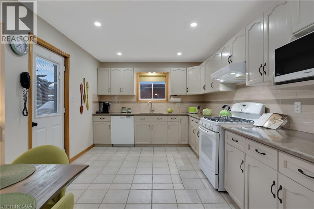 35 SOUTHVIEW Crescent, Cambridge, Ontario, N1P1A3 — Photo 16
