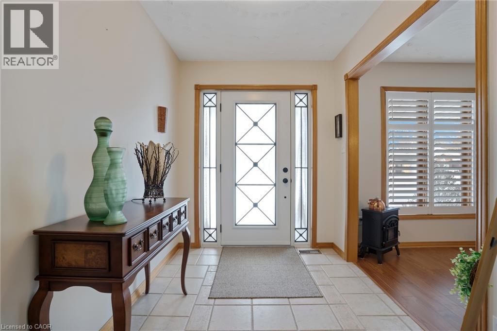 35 SOUTHVIEW Crescent, Cambridge, Ontario, N1P1A3 — Photo 5