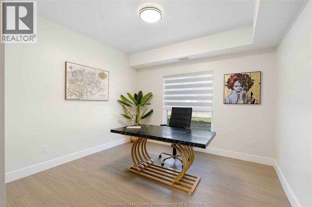 755 GRAND MARAIS Unit# 301, Windsor, Ontario, N8X3H8 — Photo 9