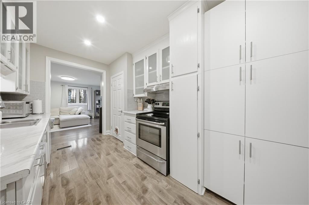 6092 CEDAR SPRINGS Road, Burlington, Ontario, L7P0C3 — Photo 8