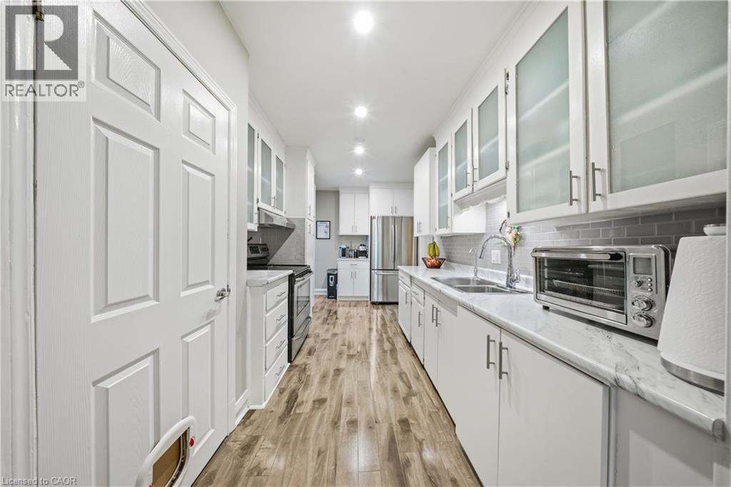 6092 CEDAR SPRINGS Road, Burlington, Ontario, L7P0C3 — Photo 9