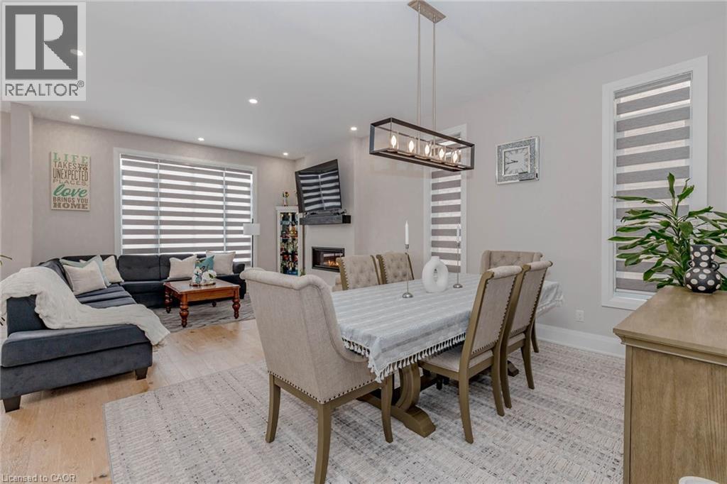 130 PONDCLIFFE Drive, Kitchener, Ontario, N2R0M4 — Photo 10
