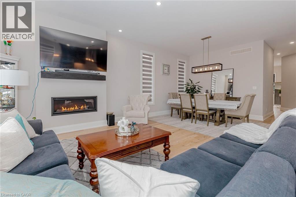 130 PONDCLIFFE Drive, Kitchener, Ontario, N2R0M4 — Photo 14