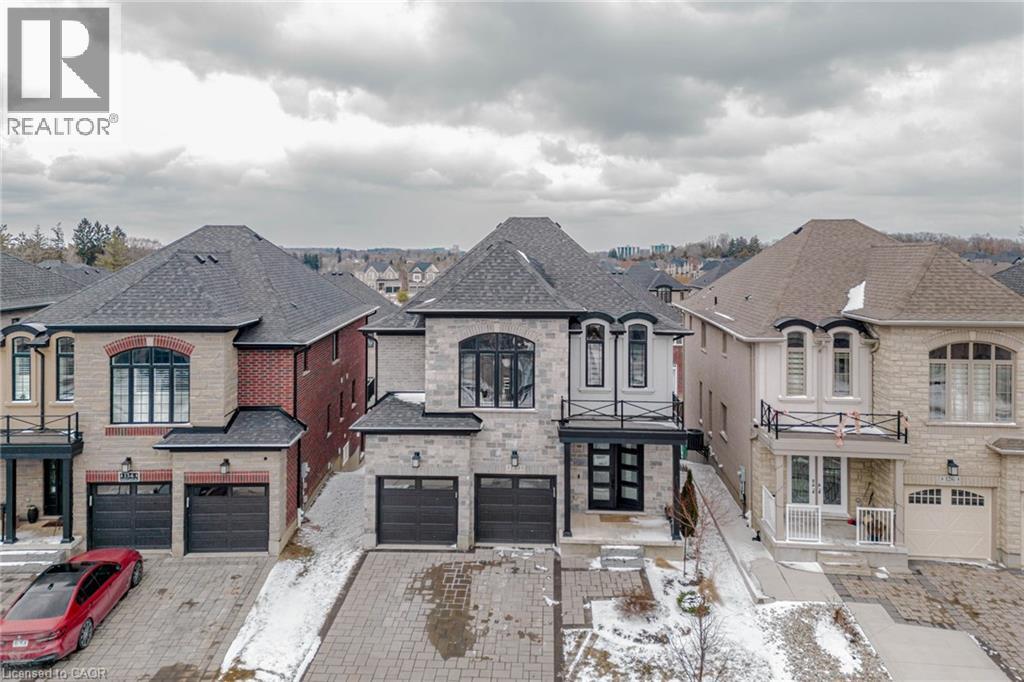130 PONDCLIFFE Drive, Kitchener, Ontario, N2R0M4 — Photo 2