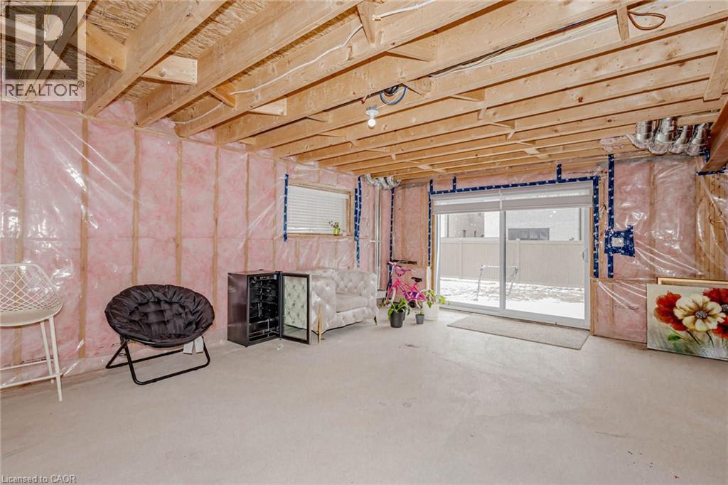 130 PONDCLIFFE Drive, Kitchener, Ontario, N2R0M4 — Photo 42