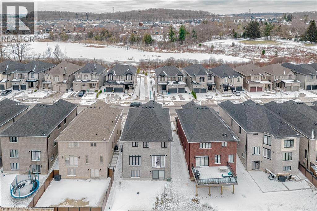 130 PONDCLIFFE Drive, Kitchener, Ontario, N2R0M4 — Photo 46