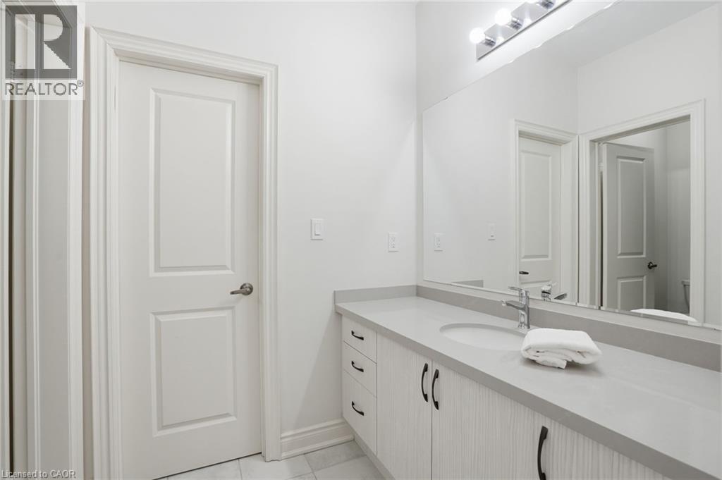 7 GRIERSON Trail, Waterdown, Ontario, L8B1Z7 — Photo 29