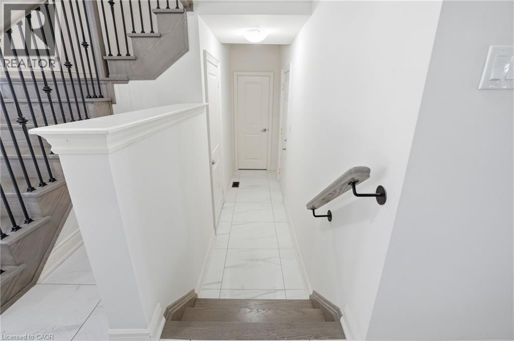 7 GRIERSON Trail, Waterdown, Ontario, L8B1Z7 — Photo 30