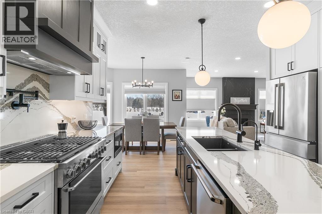 2 CLOVERLEA Crescent, St. George, Ontario, N0E1N0 — Photo 10