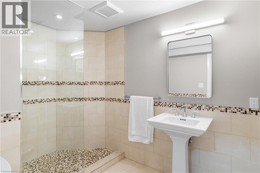 2 CLOVERLEA Crescent, St. George, Ontario, N0E1N0 — Photo 38