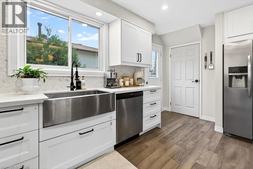 2233 MELISSA Crescent, Burlington, Ontario, L7P3T4 — Photo 24