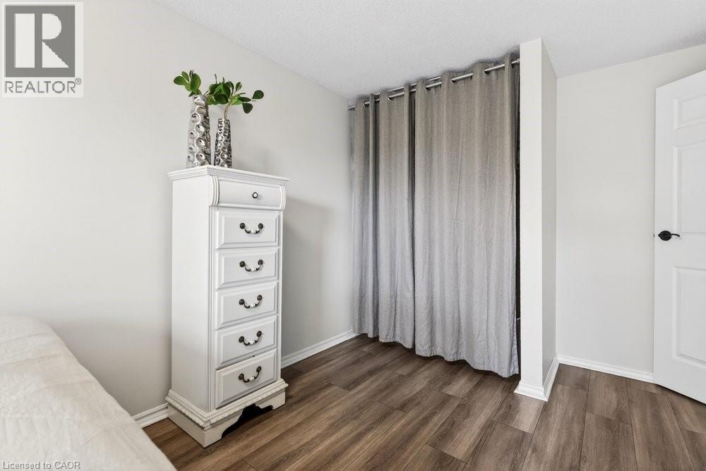 2233 MELISSA Crescent, Burlington, Ontario, L7P3T4 — Photo 31