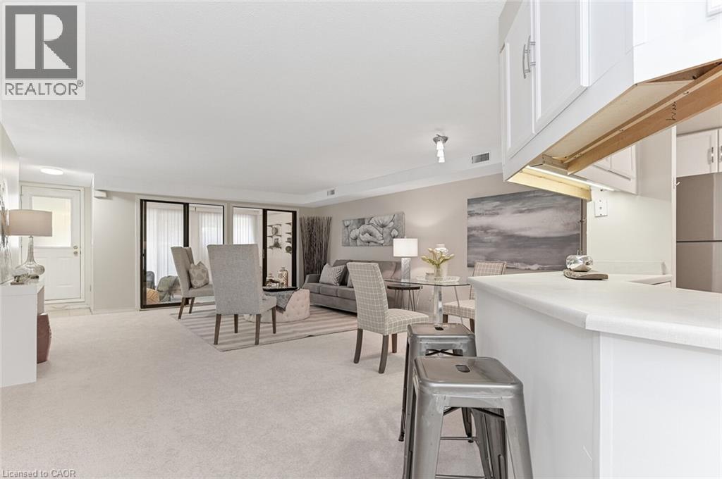 895 MAPLE Avenue Unit# 212, Burlington, Ontario, L7S2H7 — Photo 14