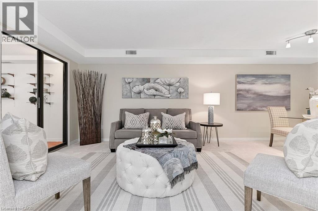 895 MAPLE Avenue Unit# 212, Burlington, Ontario, L7S2H7 — Photo 6