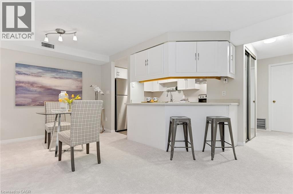 895 MAPLE Avenue Unit# 212, Burlington, Ontario, L7S2H7 — Photo 9