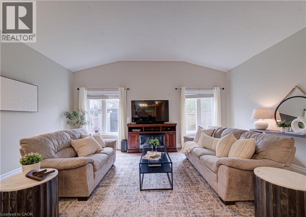 31 FREURE Drive, Cambridge, Ontario, N1S0A2 — Photo 13