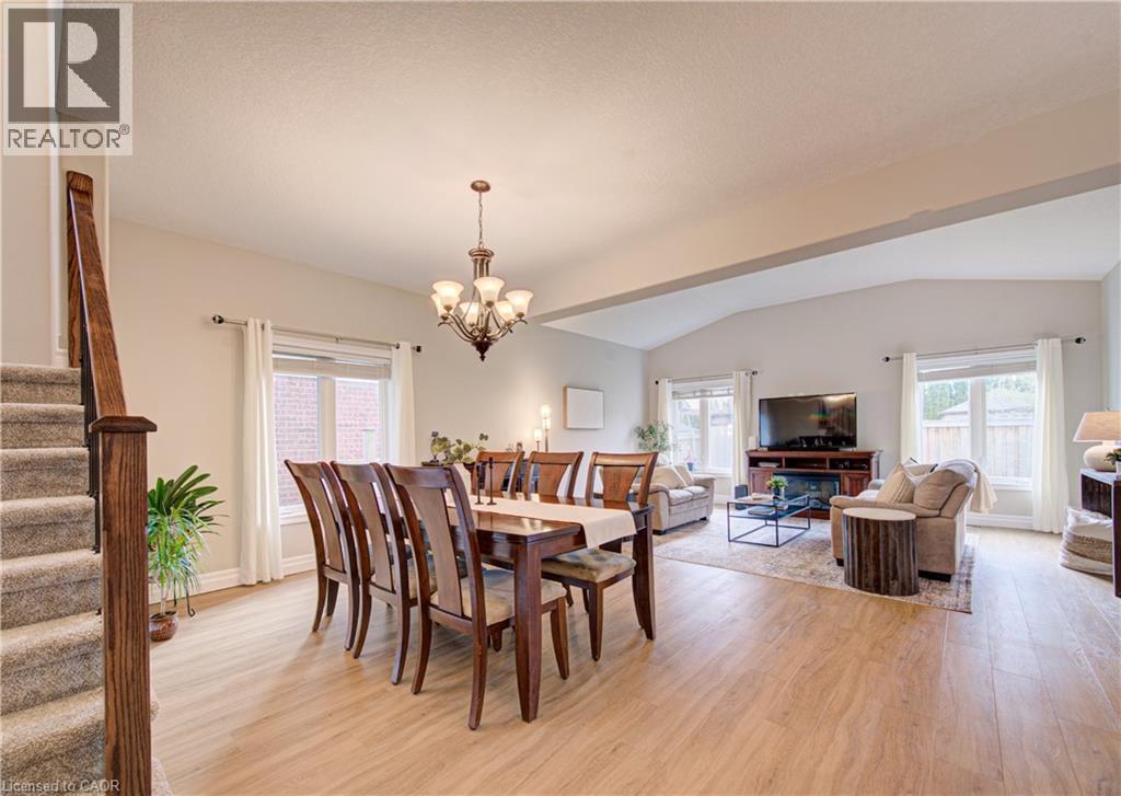 31 FREURE Drive, Cambridge, Ontario, N1S0A2 — Photo 15