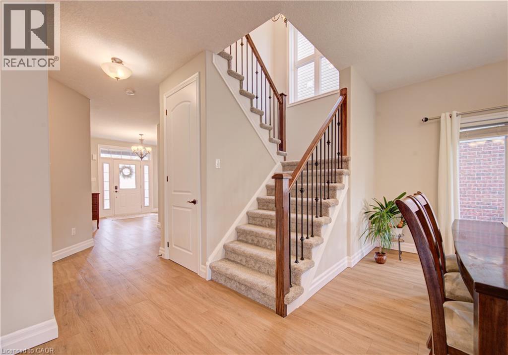 31 FREURE Drive, Cambridge, Ontario, N1S0A2 — Photo 21