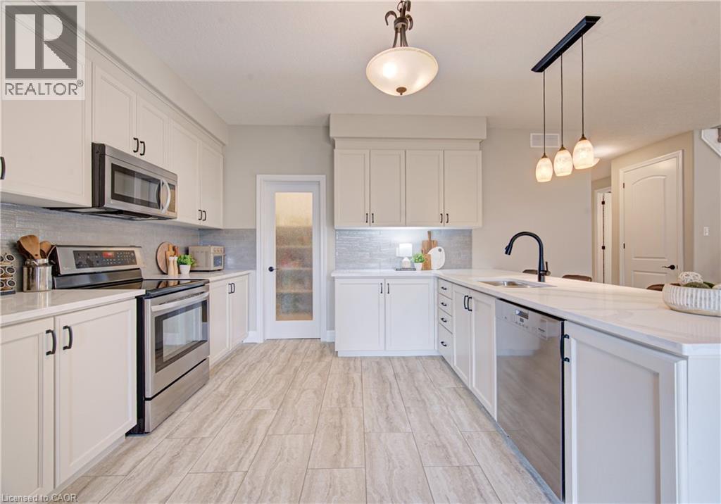 31 FREURE Drive, Cambridge, Ontario, N1S0A2 — Photo 7