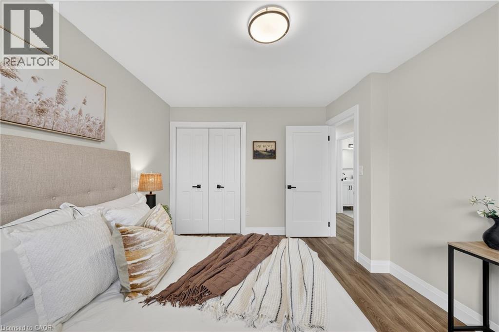 201 RIDGE Street, Hamilton, Ontario, L9A2X6 — Photo 19