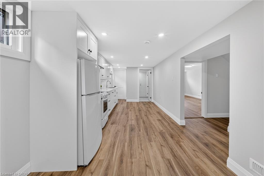 201 RIDGE Street, Hamilton, Ontario, L9A2X6 — Photo 21