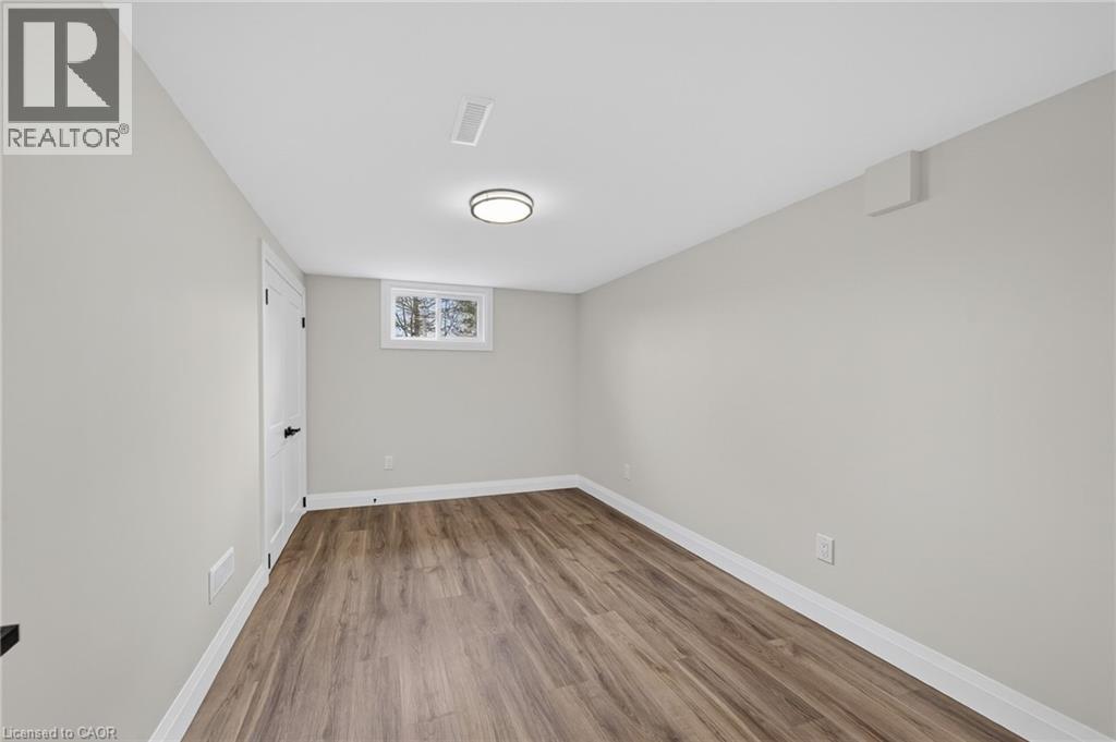 201 RIDGE Street, Hamilton, Ontario, L9A2X6 — Photo 24
