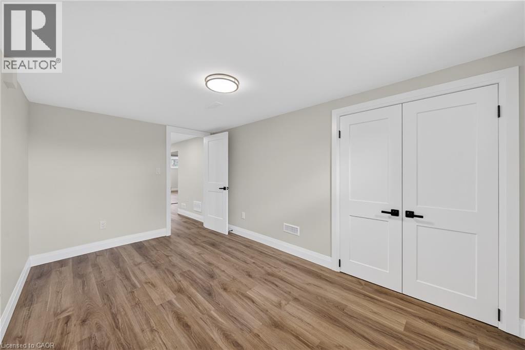 201 RIDGE Street, Hamilton, Ontario, L9A2X6 — Photo 25