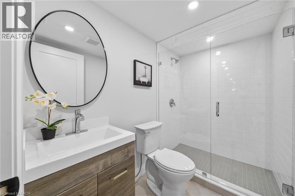 201 RIDGE Street, Hamilton, Ontario, L9A2X6 — Photo 26