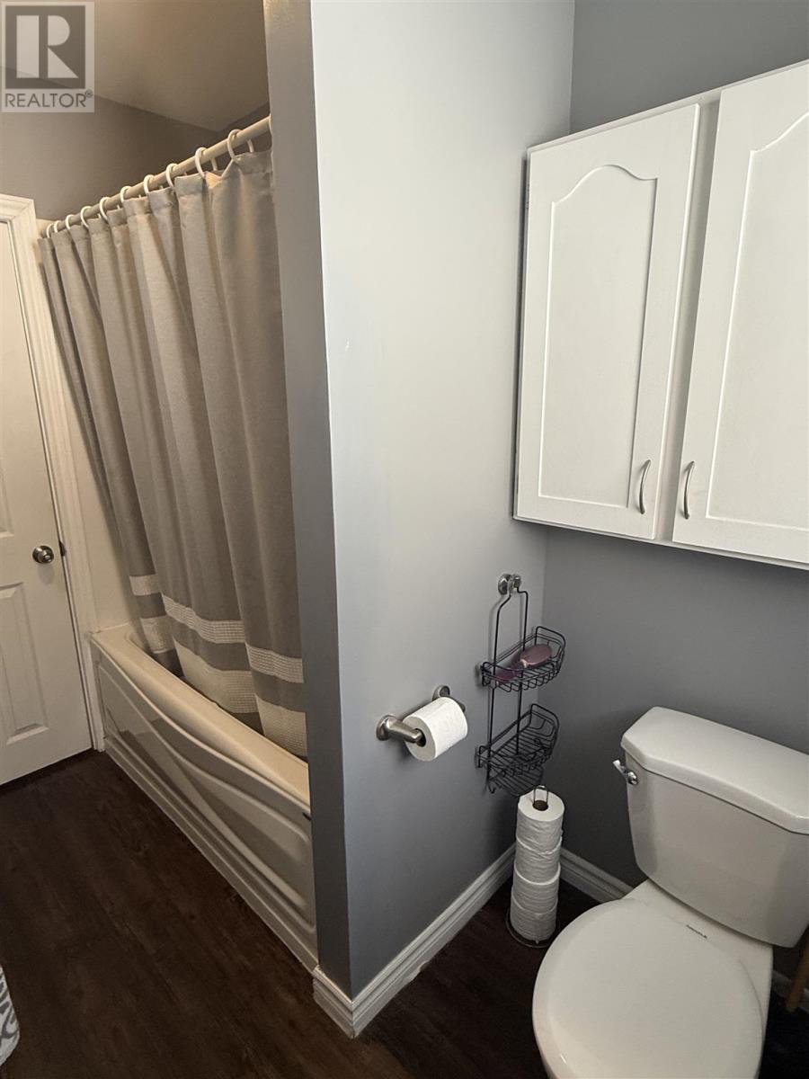 24 Axmith AVE, Elliot Lake, Ontario, P5A1B7 — Photo 29