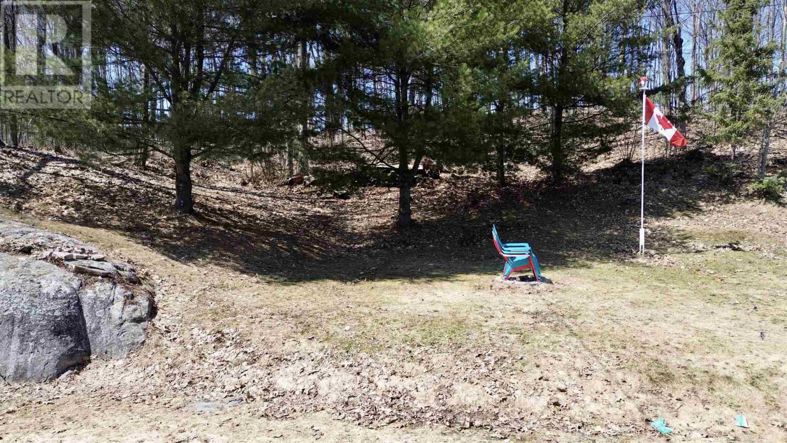 24 Axmith AVE, Elliot Lake, Ontario, P5A1B7 — Photo 7
