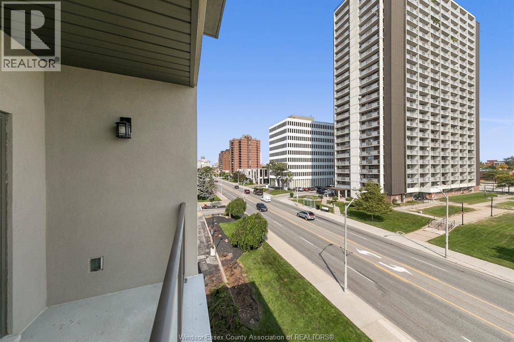 955 OUELLETTE AVENUE Unit# 303, Windsor, Ontario, N9A4J5 — Photo 11