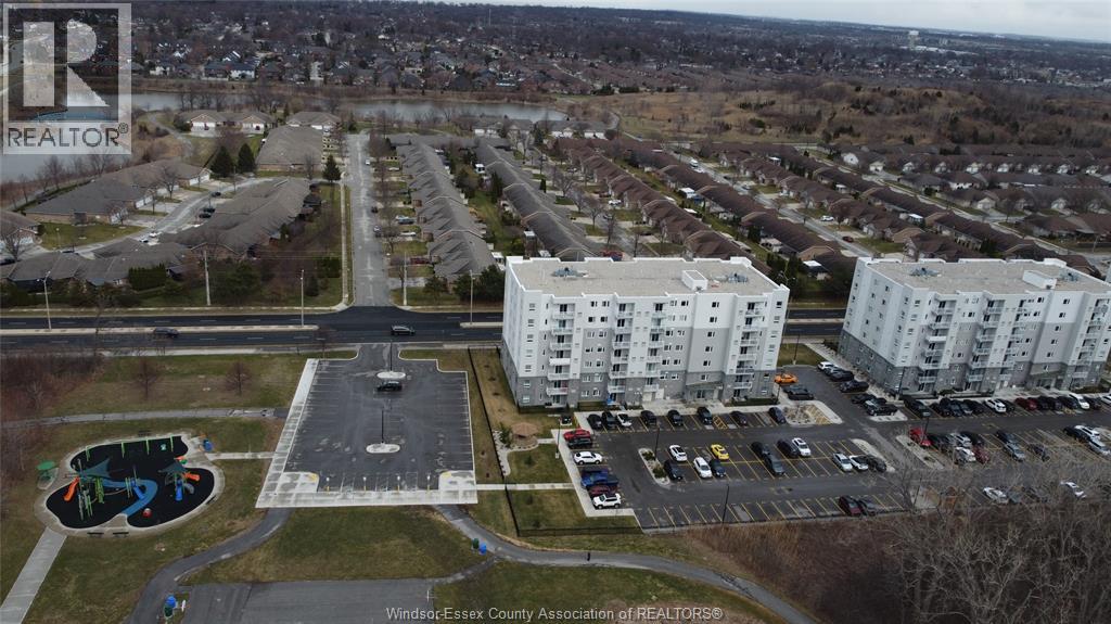 1489 BANWELL Unit# 223, Windsor, Ontario, N8P0G5 — Photo 3