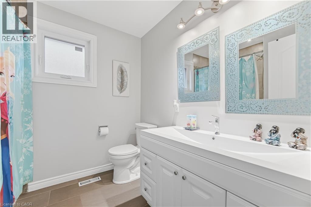 3332 TESTIMONY Square, Mississauga, Ontario, L5B3G2 — Photo 30