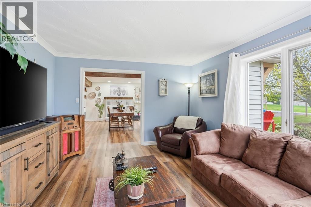 27 BLOSSOM Avenue, Brantford, Ontario, N3T5L9 — Photo 13