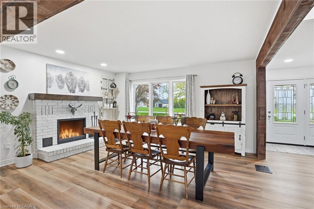 27 BLOSSOM Avenue, Brantford, Ontario, N3T5L9 — Photo 4