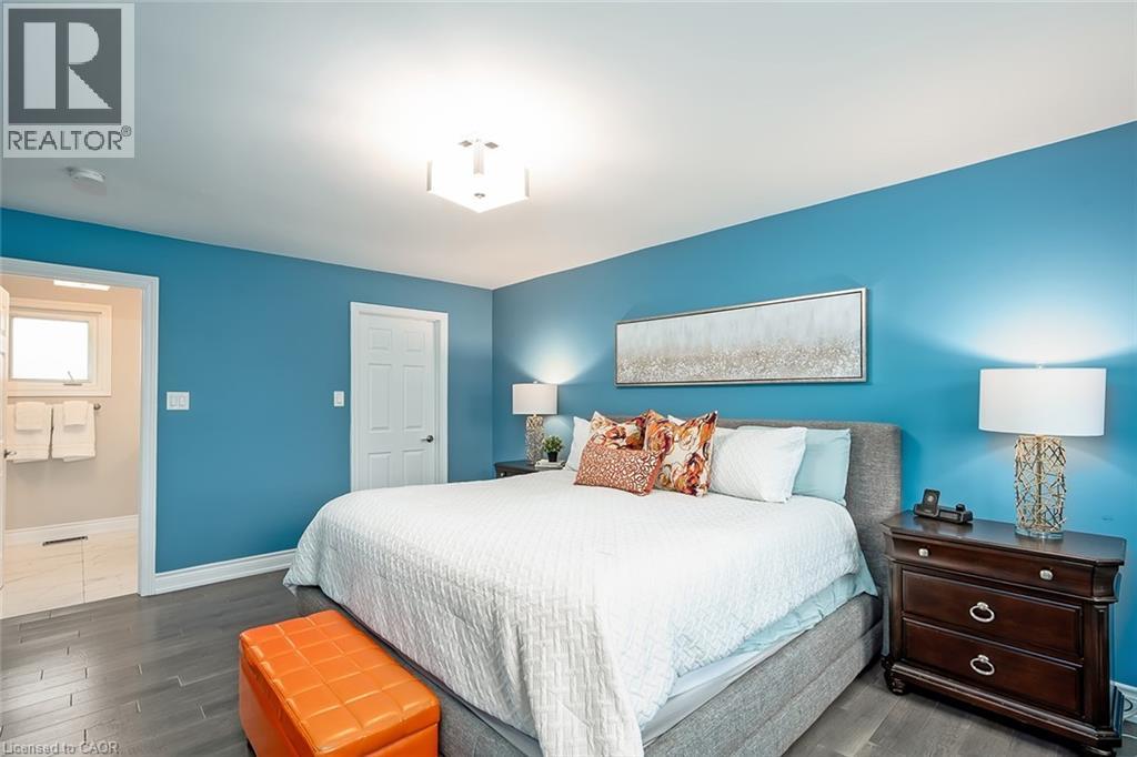 2475 CAVENDISH Drive, Burlington, Ontario, L7P4A5 — Photo 30